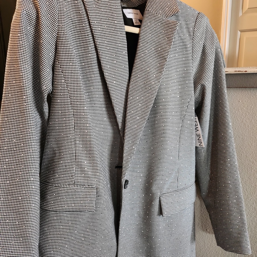 Anne Klein Black and White Houndstooth Blazer